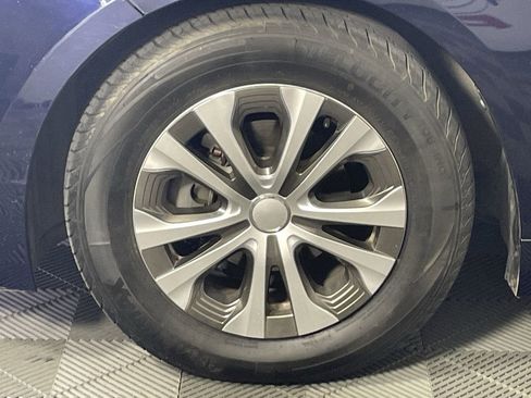 Used 2022 Toyota Corolla LE w/ Carpet Mat Package (TMS) FWD image 10