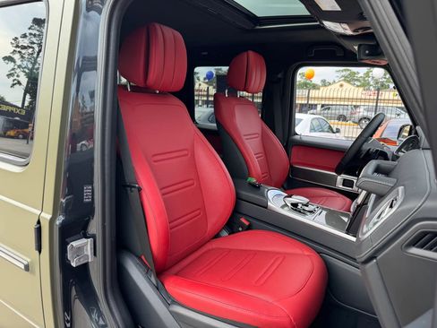 Used 2024 Mercedes-Benz G 550 image 27