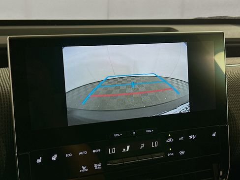 Used 2023 Toyota bZ4X XLE w/ Weather Package AWD/4WD image 21