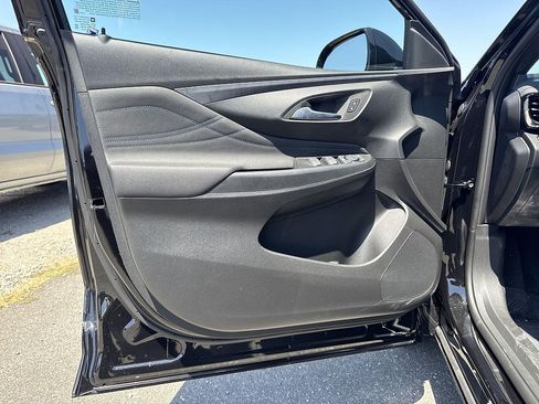 New 2026 Buick Envista Sport Touring FWD image 18