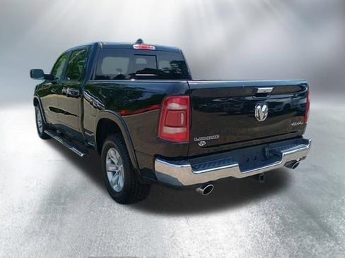 Used 2022 RAM 1500 Laramie AWD/4WD image 3