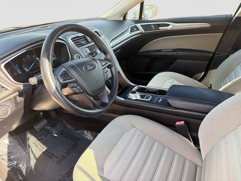 Used 2018 Ford Fusion S FWD image 21