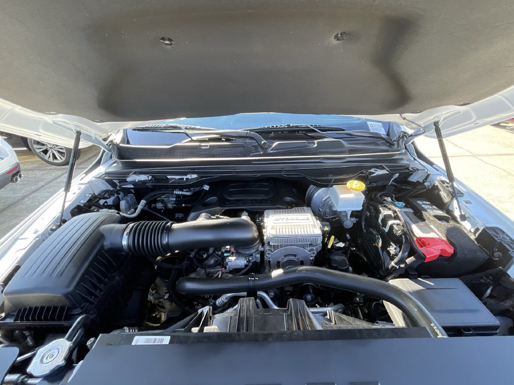 Used 2023 RAM 1500 Laramie AWD/4WD image 30