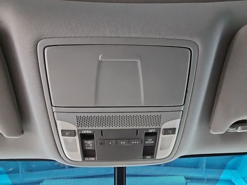 Used 2018 Acura RDX FWD image 20