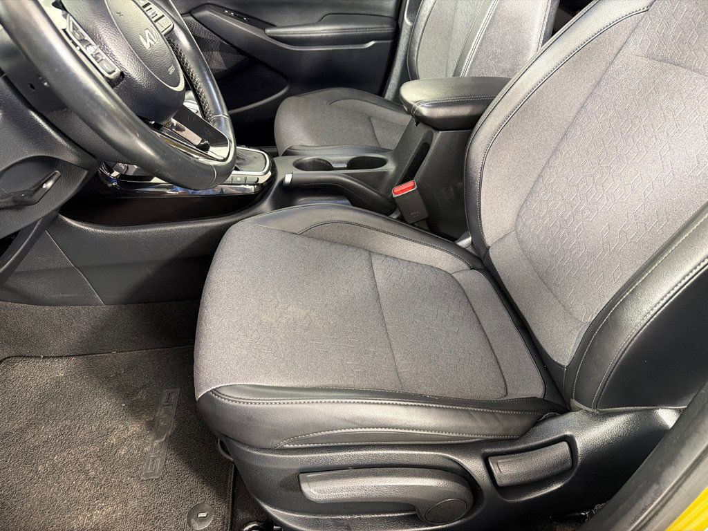 Used 2024 Kia Seltos S FWD image 12