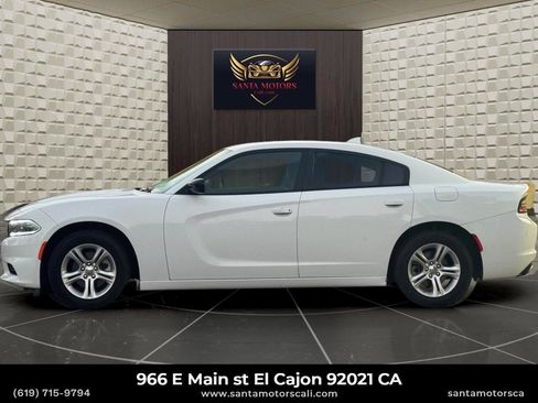 Used 2023 Dodge Charger SXT image 6