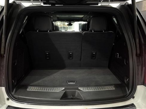 Certified 2021 Chevrolet Tahoe Premier w/ Premium Package AWD/4WD image 23