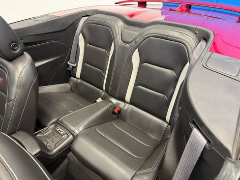 Used 2017 Chevrolet Camaro SS RWD image 19