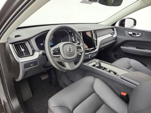 Used 2025 Volvo XC60 B5 Plus AWD/4WD image 44