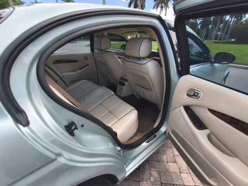 Used 2005 Jaguar S-TYPE 4.2 image 29