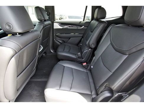 New 2025 Cadillac XT6 Premium Luxury w/ Technology Package image 7