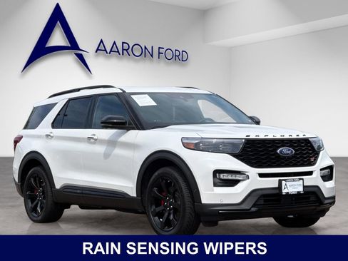 Used 2022 Ford Explorer ST w/ Equipment Group 401A RWD image 8