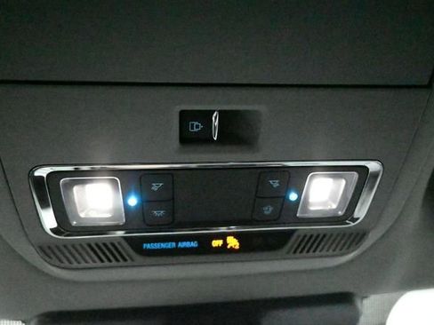 Used 2022 Ford F150 Lariat w/ Equipment Group 502A High AWD/4WD image 31