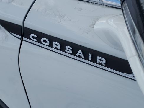 New 2026 Lincoln Corsair Premiere image 7
