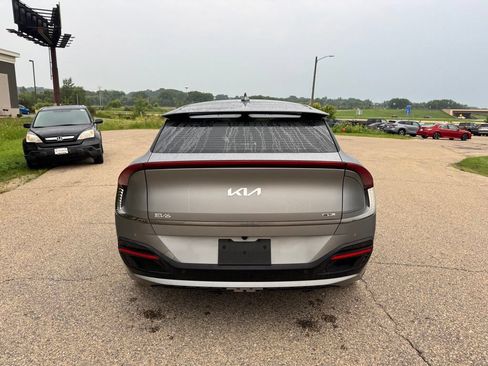 Used 2024 Kia EV6 GT-Line AWD/4WD image 15