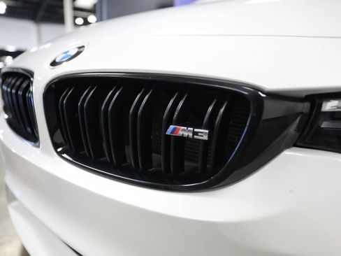 Used 2018 BMW M3 Sedan image 17