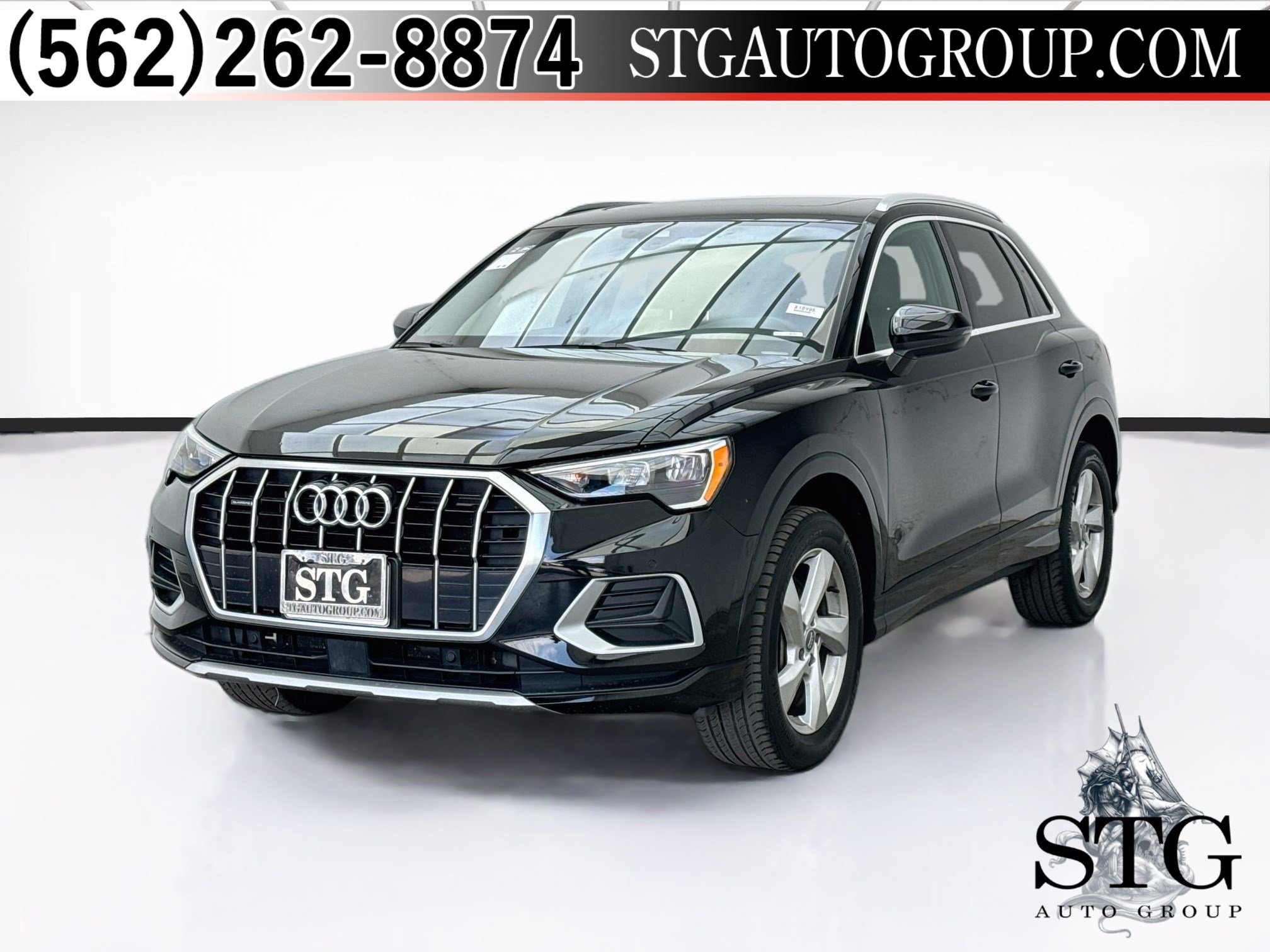 Used 2020 Audi Q3 2.0T Premium w/ Convenience Package AWD/4WD image 1