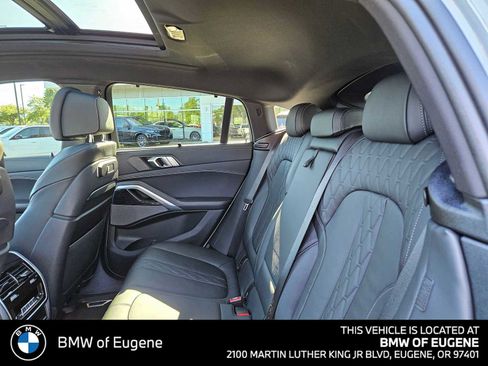 Used 2024 BMW X6 xDrive40i w/ Executive Package AWD/4WD image 20