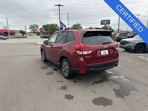 Certified 2023 Subaru Forester Premium AWD/4WD image 4