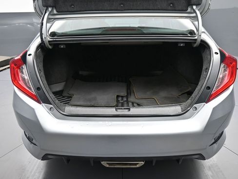 Used 2021 Honda Civic Sport image 21