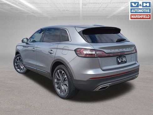 Used 2023 Lincoln Nautilus Reserve AWD/4WD image 6