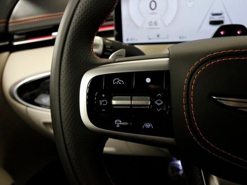 New 2026 Genesis GV70 3.5T Sport Prestige AWD/4WD image 24