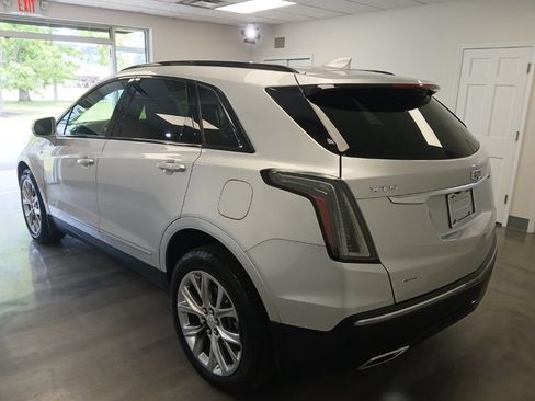 Used 2020 Cadillac XT5 Sportv AWD/4WD image 3