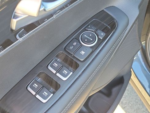Used 2020 Kia Sorento FWD V6 image 14