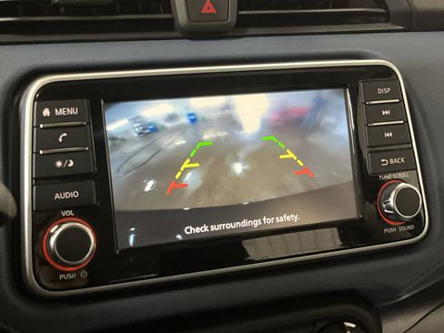 Used 2025 Nissan Versa SV image 23