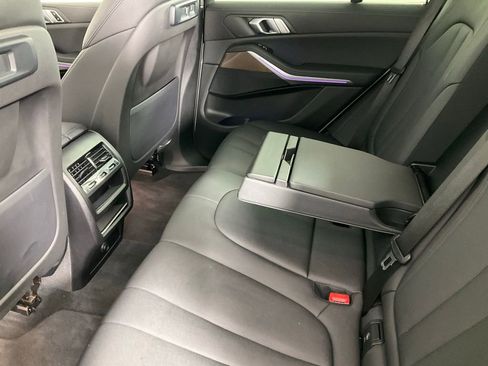 Used 2022 BMW X5 xDrive40i image 11