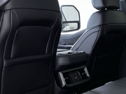 New 2026 Ford F250 Platinum w/ Tremor Off-Road Package image 22