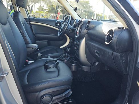 Used 2014 MINI Cooper Countryman FWD image 11