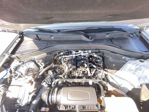 Used 2023 Ford Explorer XLT RWD image 26