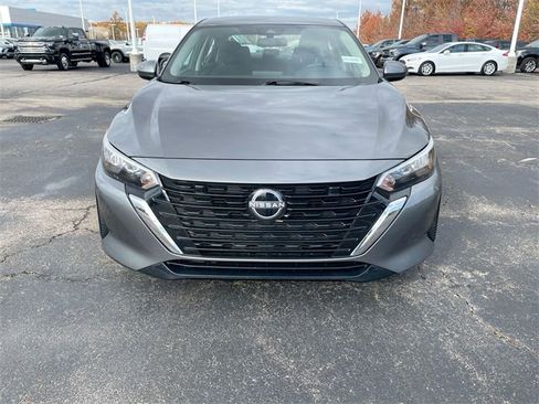 Used 2024 Nissan Sentra S image 28