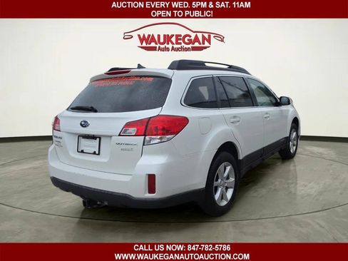Used 2014 Subaru Outback 2.5i Premium AWD/4WD image 5