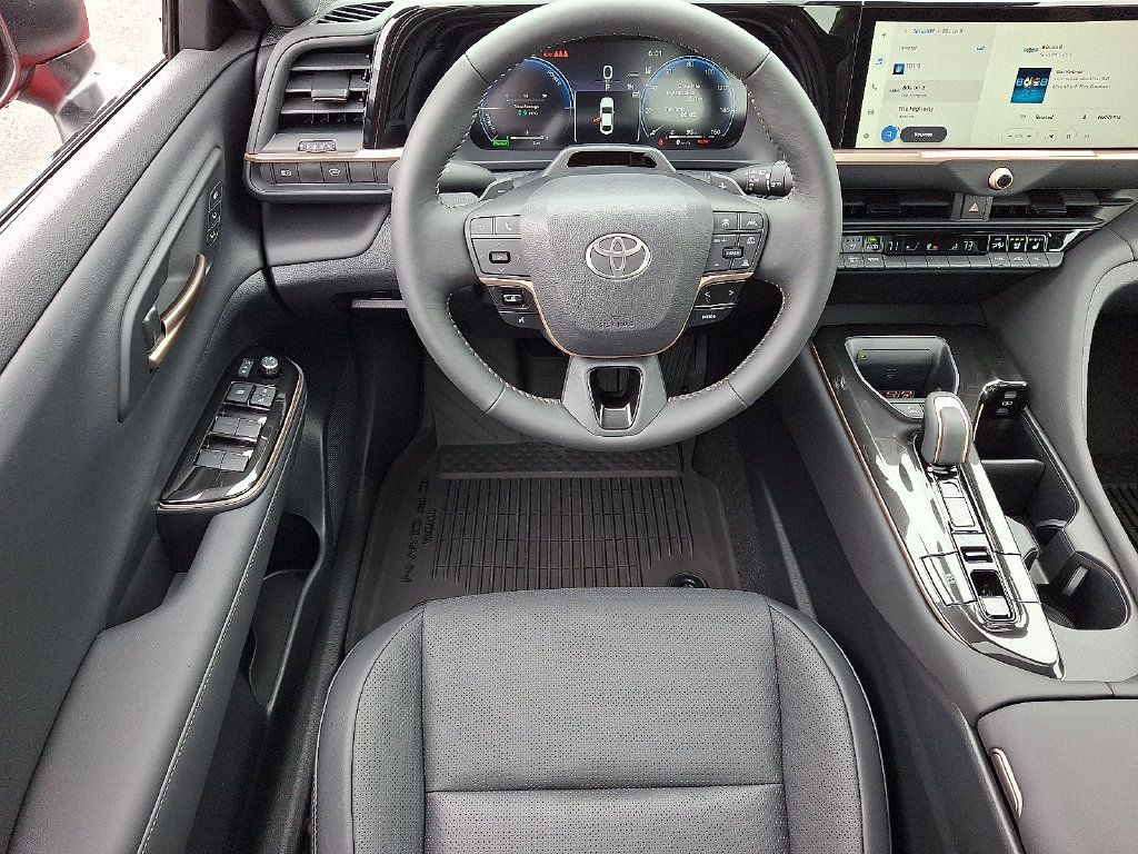 New 2026 Toyota Crown Platinum AWD/4WD image 8