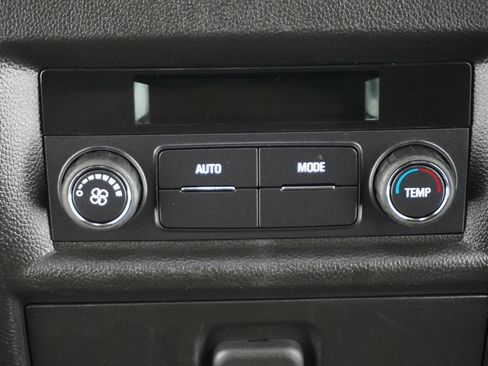 Used 2023 Chevrolet Traverse LS w/ Midnight/Sport Edition image 33