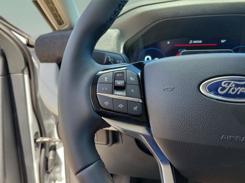 New 2026 Ford Explorer Platinum AWD/4WD image 12