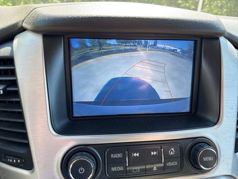 Used 2019 GMC Yukon SLT w/ Open Road Package AWD/4WD image 26