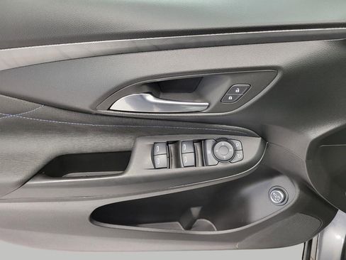 Used 2024 Buick Envista Sport Touring w/ Convenience I Package image 26