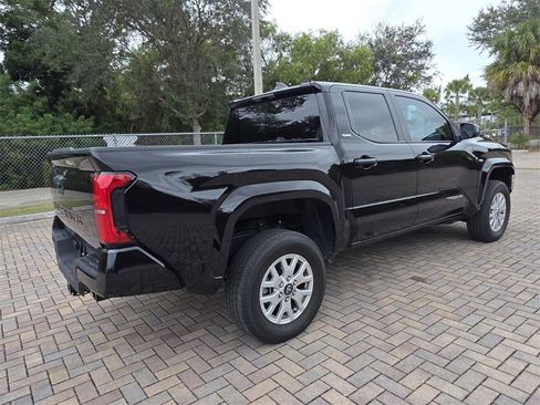 Used 2024 Toyota Tacoma SR5 image 11