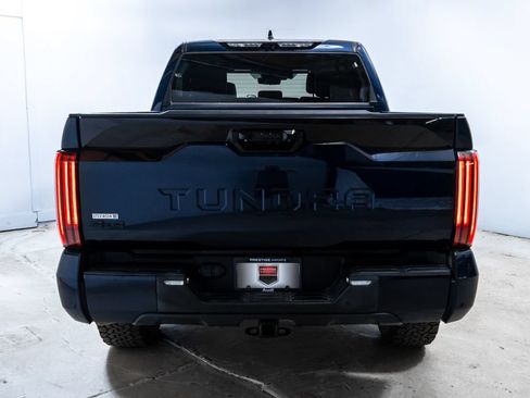 Used 2023 Toyota Tundra Platinum AWD/4WD image 5