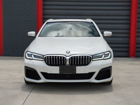 Used 2021 BMW 540i w/ M Sport Package RWD image 2