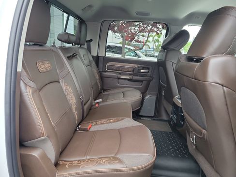 Used 2025 RAM 2500 Limited AWD/4WD image 27