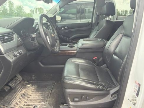 Used 2017 Chevrolet Tahoe LT AWD/4WD image 4