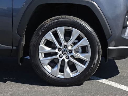 Certified 2025 Toyota RAV4 XLE Premium AWD/4WD image 8