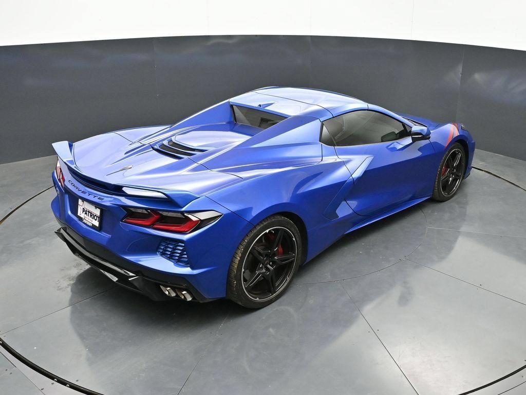 Used 2022 Chevrolet Corvette Stingray Premium Conv w/ Z51 Performance Package RWD image 36