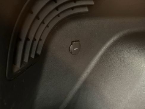 Used 2020 Volkswagen Atlas Cross Sport SEL Premium R-Line image 30