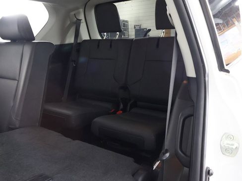 Used 2018 Lexus GX 460 image 33