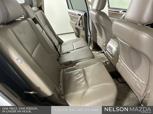 Used 2014 Lexus GX 460 460 image 29